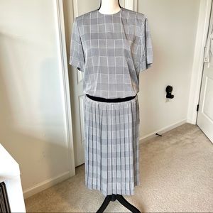 Vintage KASPER for ASL Houndstooth 2 Piece Pleated Skirt Set—SZ. 6/7
